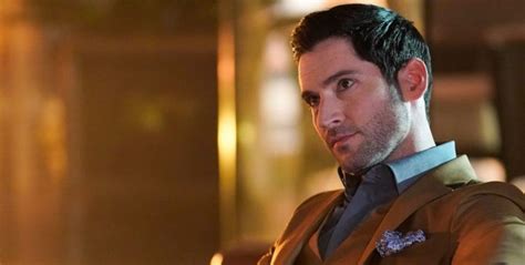 Lucifer y michael se enfrentaron cara a cara en el final de temporada 5 de la parte 1 de lucifer, pero el tortuoso hermano además, con el temible demonio mazikeen de su lado, michael está mucho mejor posicionado para derrocar el trono de dios y reclamar el dominio sobre el universo en lucifer. Lucifer Temporada 5: El camino de Lucifer hasta llegar ...