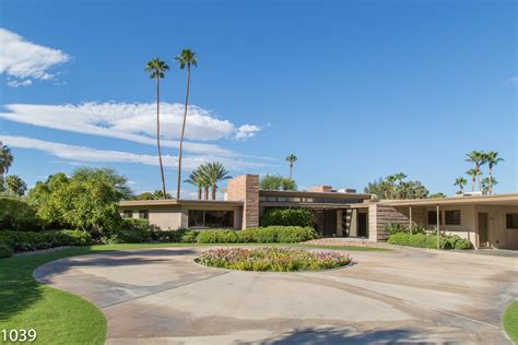 You Can Rent Frank Sinatras Former Palm Springs Home