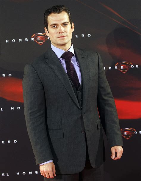 Henry cavill with girlfriend gina carano on new years 2012 in reno, nv with fan. Henry Cavill : qui est la petite amie de Superman ? - Elle