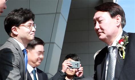 Jun 15, 2021 · 윤석열 26.9% 이재명 26%…尹 하락세, 최재형 8.1% 약진ksoi '괴물' 황선우, 자유형 200m 결승 진출…박태환 이후 9년만; 윤석열, 한동훈 있는 법무연수원 간다…'댓글 검란' 새 국면 맞나