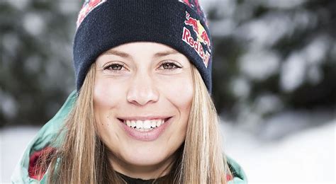 Eva samková se podruhé musí vypořádat s velkou bolestí. Eva Samková: Musím být dospělá | Finmag.cz