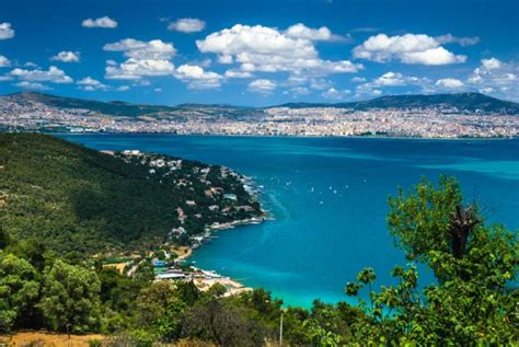 The 10 Best Beaches In Istanbul