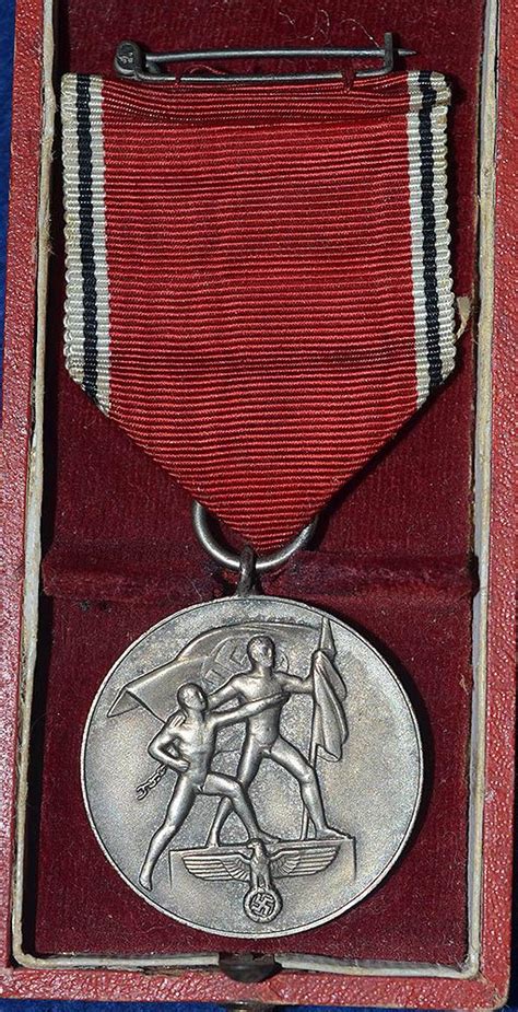 The Old Brigade For Militaria Cased Austrian Anschluss Medal