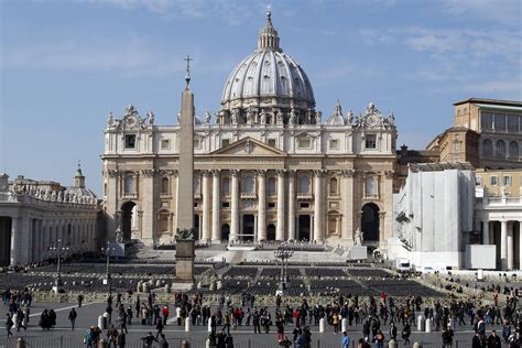 Veta El Vaticano Convertir Cenizas De Muertos En Joyas O Dispersarlas