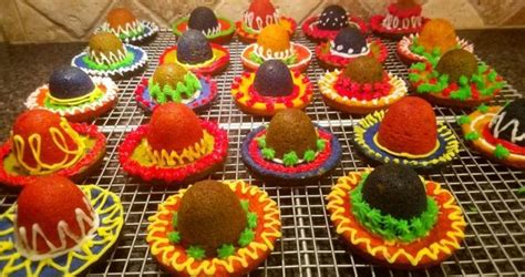 From the 12th of december right through to three kings day on the 6th of january, there's always something going on, including. 10 of the Best Modern & Traditional Mexican Desserts That ...