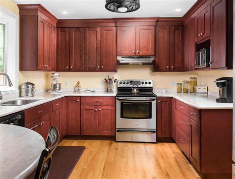 You can purchase fabuwood kitchen cabinet online at wholesale prices. Fabuwood Cabinets for a Fabulous Kitchen: Update Yours ...