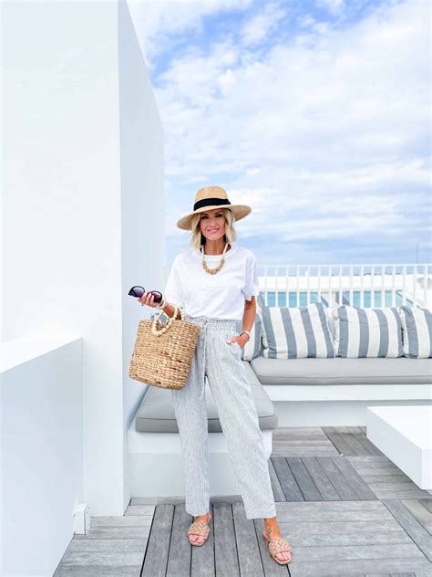 15 Outfit Ideas For Your Next Beach Vacation Loverly Grey Tropical