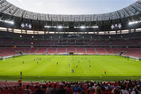 The stadium's construction started in 2017 and was finished be. Drámai végjátékot hozó meccseket játszottak az új Puskás ...