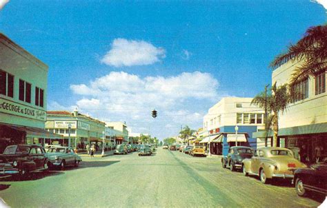 Delray Beach Florida Atlantic Avenue Street Scene Vintage Postcard