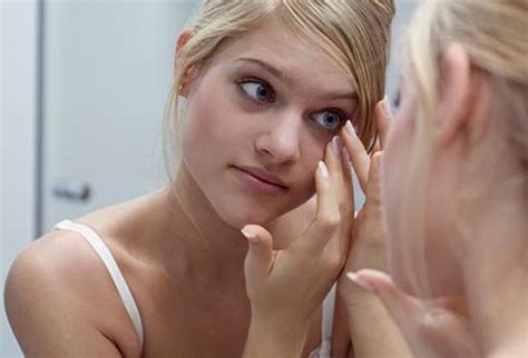 Tips For Contact Lens Wearers At Every Age Frontlineer Dallas