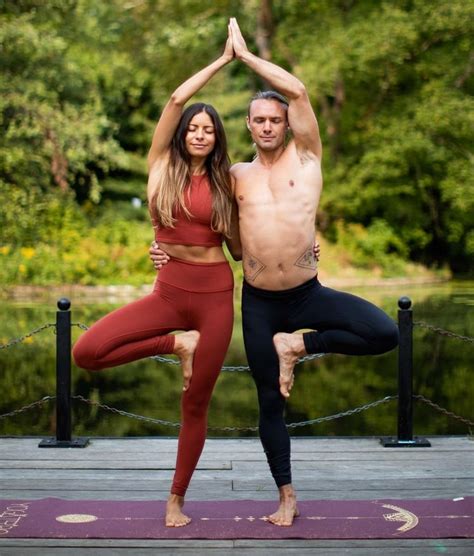 10 Einfache Yoga Übungen Zu Zweit Nr 10 Ist Total Cool