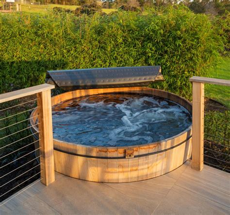 What Is A Solar Hot Tub With Picture