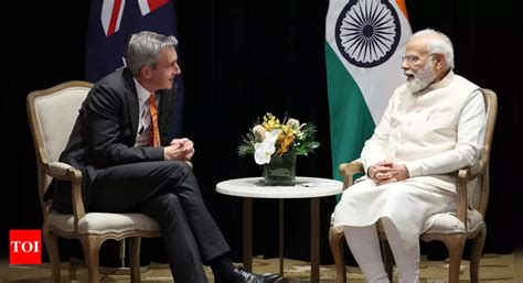Pm Modi Meets Prominent Australian Business Leaders In Sydney Invites