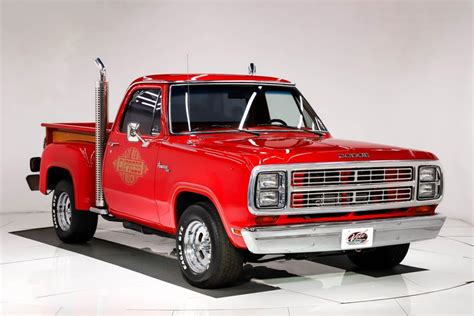 1979 Dodge Lil Red Express Volo Museum