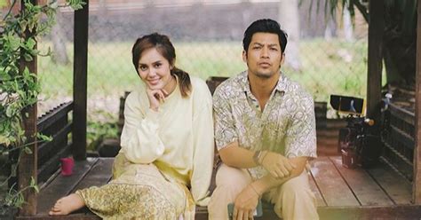 Cantikk dan manis sangat bakal pengantin ni kann.semoga dpermudahkan urusannnn buat uqasha senrose dan kamal adli. "Rasa Suka Sahaja, Terus Kahwin" - Kamal Adli Tak Tolak ...