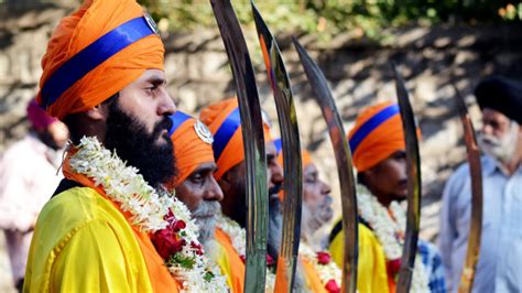 Asal Usul Agama Sikh Dua Persen Dari Total Milyar Penduduk India