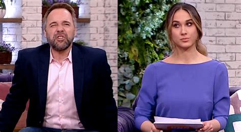 Zobacz program tv dla pytanie na śniadanie. Prowadzący PnŚ śmieszkują z zaburzeń depresyjnych ...