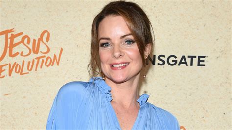 The Medical Condition Hallmarks Kimberly Williams Paisleys Mom Lived With