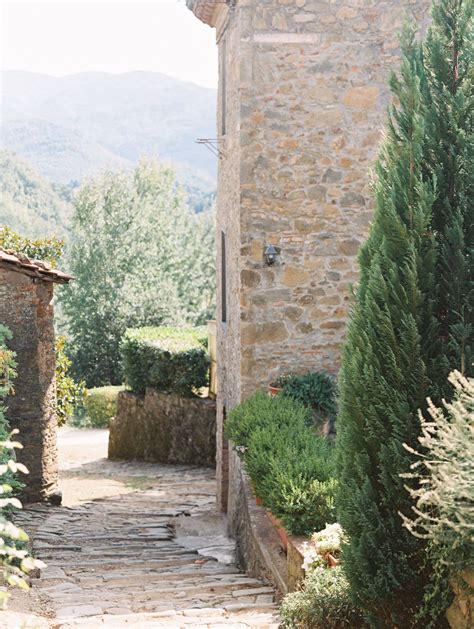 Italian Intimate Destination Wedding In Tuscany Tuscan Italy Blue