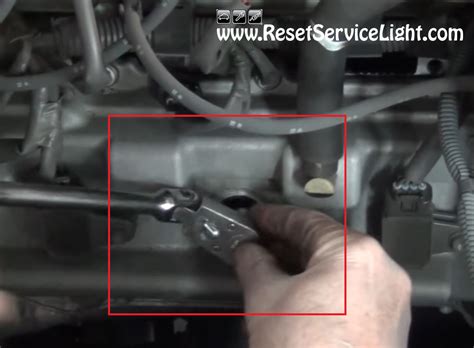 DIY, change the spark plugs on Toyota Tundra V8 2000-2006 – Reset