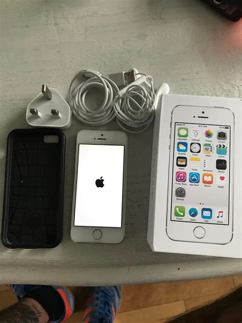 Iphone 5s In Box 16gb Unlocked Refurbished In Castlereagh
