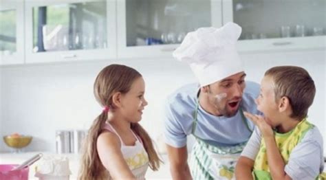 Here are 10 possible meanings. Cinta Dari Ibu Berbeza Dengan Cinta Dari Seorang Ayah ...