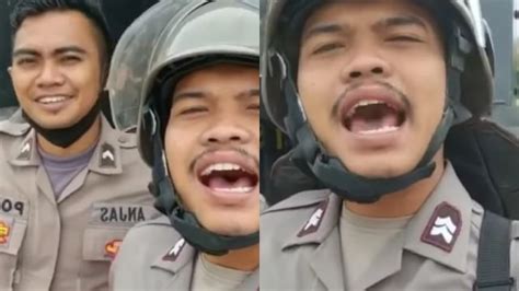 Hal ini disebabkan kalimat utama dapat dimaknai sebagai kalimat pemicu. Polisi Ini Kocak Ngomong Pakai Bahasa Thailand, Warganet ...