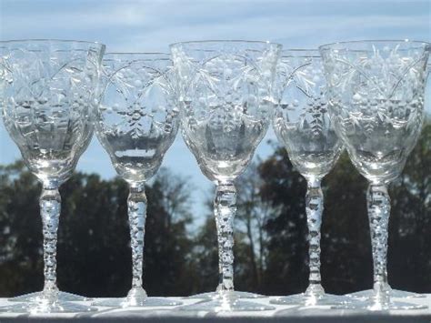If everything is on the same blank if you have different patterns with the same decoration, a decorating company may have bought glass patterns from several glass companies and then did the design and sold it as their own. Libbey / Rock Sharpe water glasses, vintage stemware ...