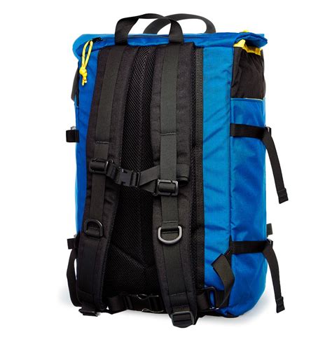 Topo Designs Mountain Pack Royal, the perfect backback for travelling