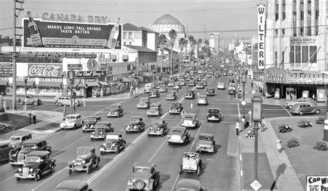 Peak Hour At The Corner Wilshire Blvd And Western Ave Los Angeles