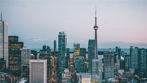 1600x900 Toronto Citylights Tallest Skyscraper Dusk Evening Canada