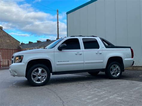 Chevrolet Avalanche Ltz 4x4 Offroader Like Tahoe Silverado American