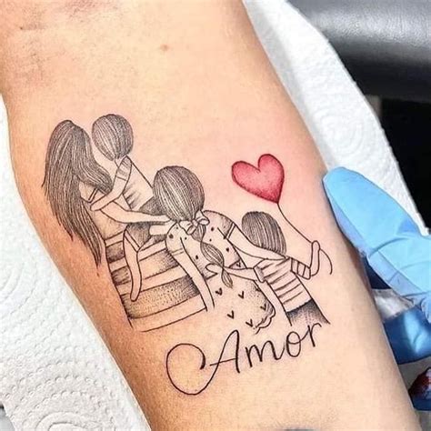 4 Top 4 Tatuajes Madre E Hijos Originales En Antebrazo Madre Con Tres