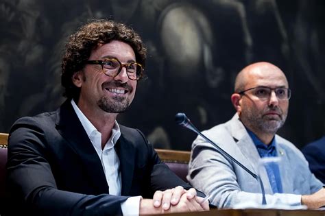 Tav, il ministro toninelli licenzia l'unico esperto favorevole all'opera. Toninelli e le «pressioni», il ministro spiega la parola ...