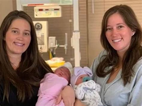 Twin Sisters Give Birth On Their Birthday Twin Sisters Give Birth To Daughters On Their