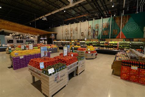 Creating a world of fresh, delightful food. Whole Foods Market-Lakeview-Chicago, IL | Pioneermillworks