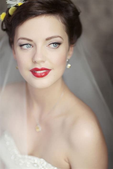 Top 10 Wedding Makeup Ideas For Brides