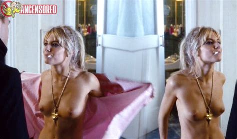 Sienna Miller Topless In Alfie Movie Scandalplanet Com Nl My XXX Hot Girl