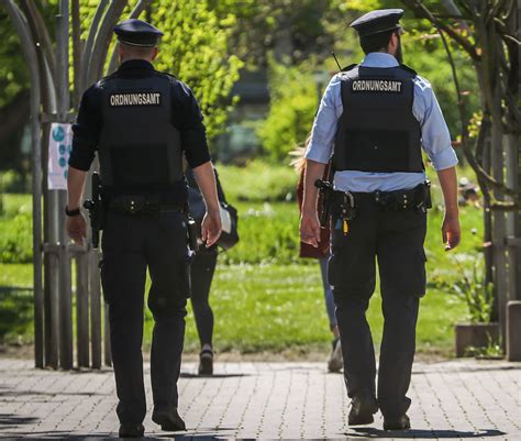 Einsatzkräfte Gehen Gegen Illegale Prostitution In Der Nordstadt Vor Wir In Dortmund