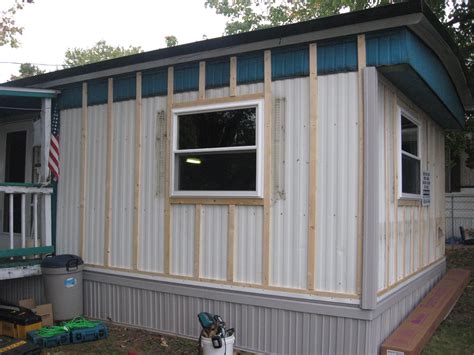 Most mobile home roofs and side frames are interwoven systems built using how do you make a single wide trailer look bigger? Pin on House upgrades