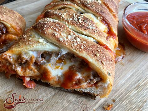 Baking pita bread pita bread recipes. Meat Lovers' Pizza Bread - Swirls of Flavor