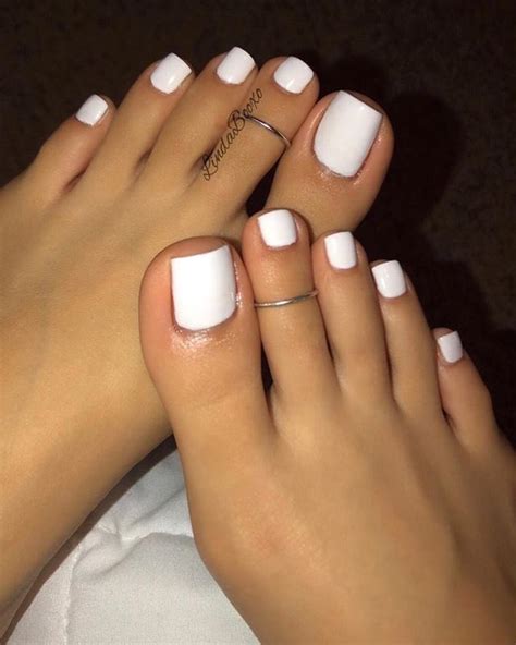 Skai On Twitter Acrylic Toes Acrylic Toe Nails White Toe Nail Polish