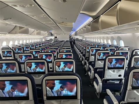 ボーイング787 9（b78g）のおすすめ座席はここだ！～ana国内線最新鋭機～機内から写真や動画を撮りたい人向けの座席も紹介！ おつかれ