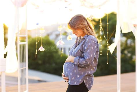 Pregnant Woman Against Backdrop Of City Stock Image Image Of