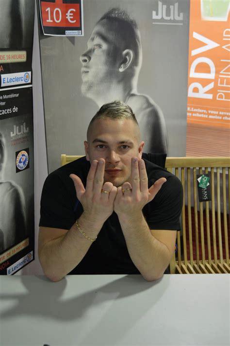 Akhenaton nom philippe fragione naissance 17 septembre 1968 (41 ans) … wikipédia en français. Football / Musique. Soprano, Jul, Akhenaton... : l ...