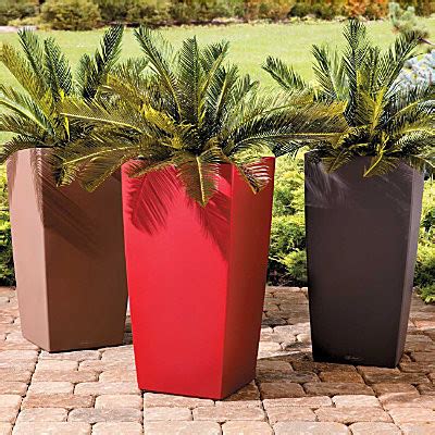 If your plants are in pots over 10 inches in diameter, the best plant pots for them will usually be one or two inches bigger in diameter. Self-Watering Square Tall Tapered Planter-Modern Smooth Surface 22" - Contemporary - Outdoor ...