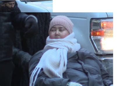 В ночь на 16 июня 2015 года не стало жанны фриске — самой светлой и жизнерадостной певицы. Жанна Фриске: врач певицы рассказал о деталях ее лечения ...