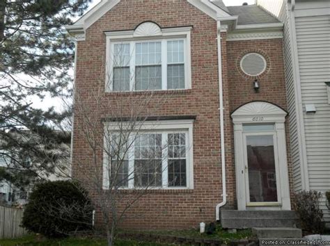 Rent vista courts | professional 3 bedroom townhomes. 3 bedroom, 1 den townhouse in Centreville, VA for rent for ...