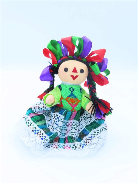 Muñeca Lele Queretana Verde Roja Mexico Cerca Artesanías Moda Y Más