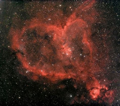 The Heart Nebula Ic 1805 Astronomy Magazine Interactive Star